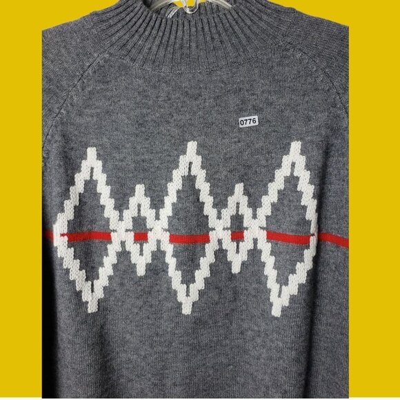 A-one  Geometric Crewneck Sweater With Gray/Red/White Diamond Pattern Medium - Picture 7 of 8